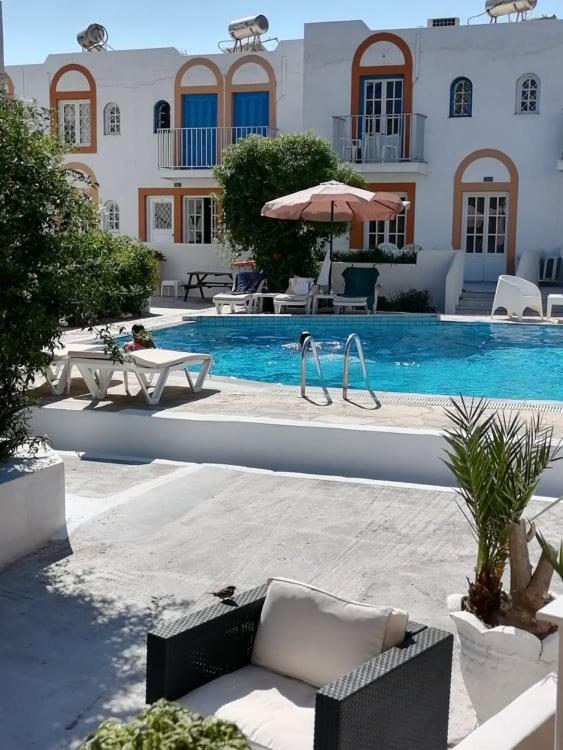 Katerina Apartments Kalymnos Town Екстер'єр фото
