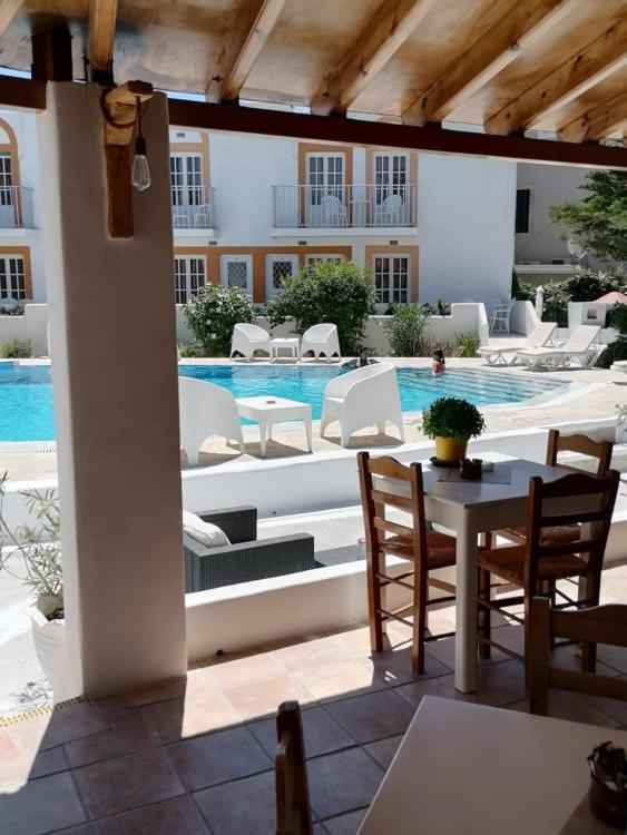 Katerina Apartments Kalymnos Town Екстер'єр фото
