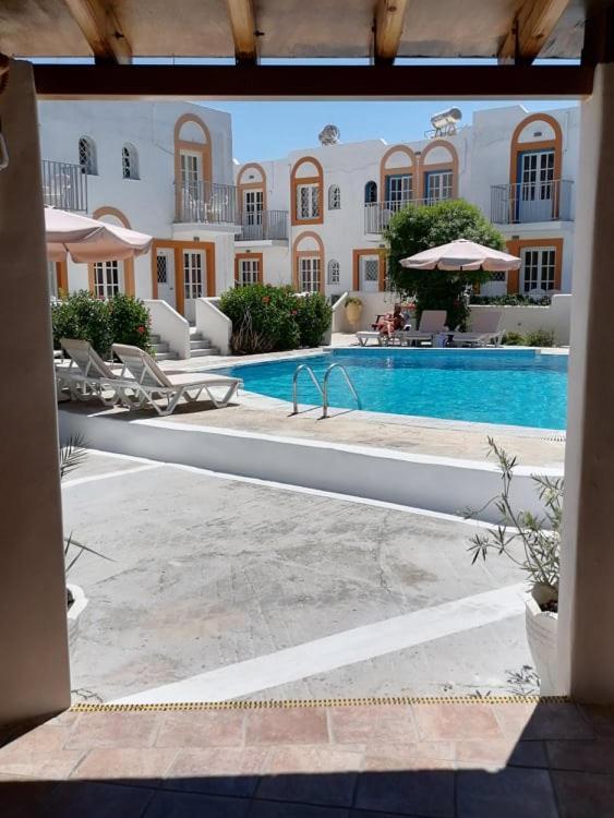 Katerina Apartments Kalymnos Town Екстер'єр фото