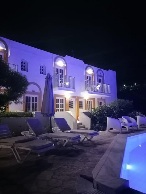 Katerina Apartments Kalymnos Town Екстер'єр фото