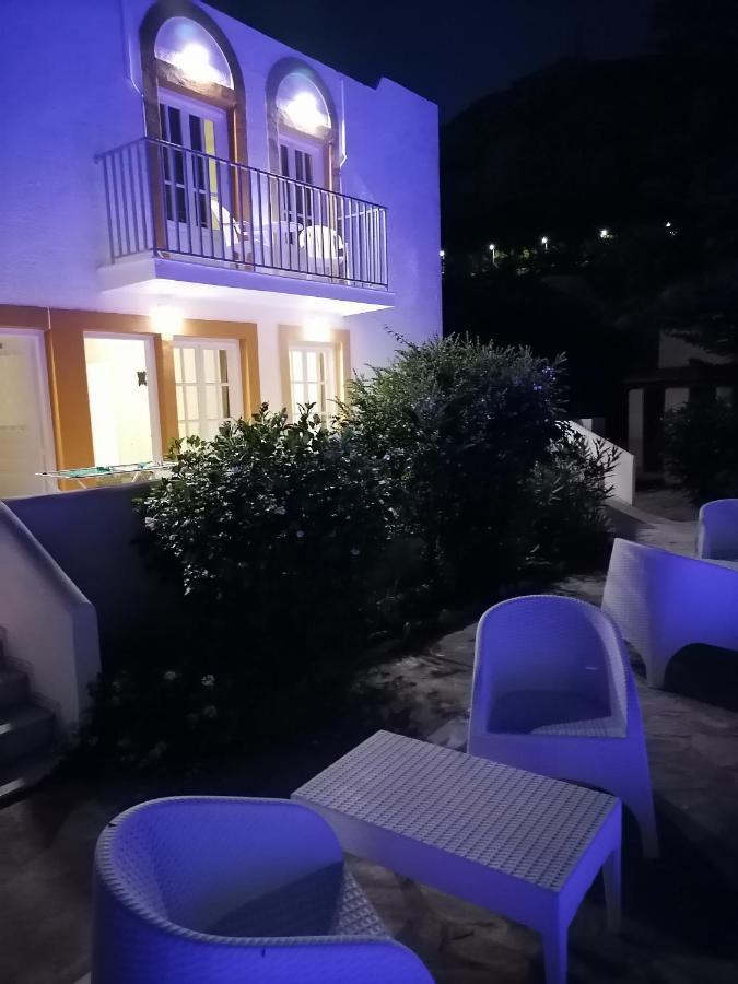 Katerina Apartments Kalymnos Town Екстер'єр фото