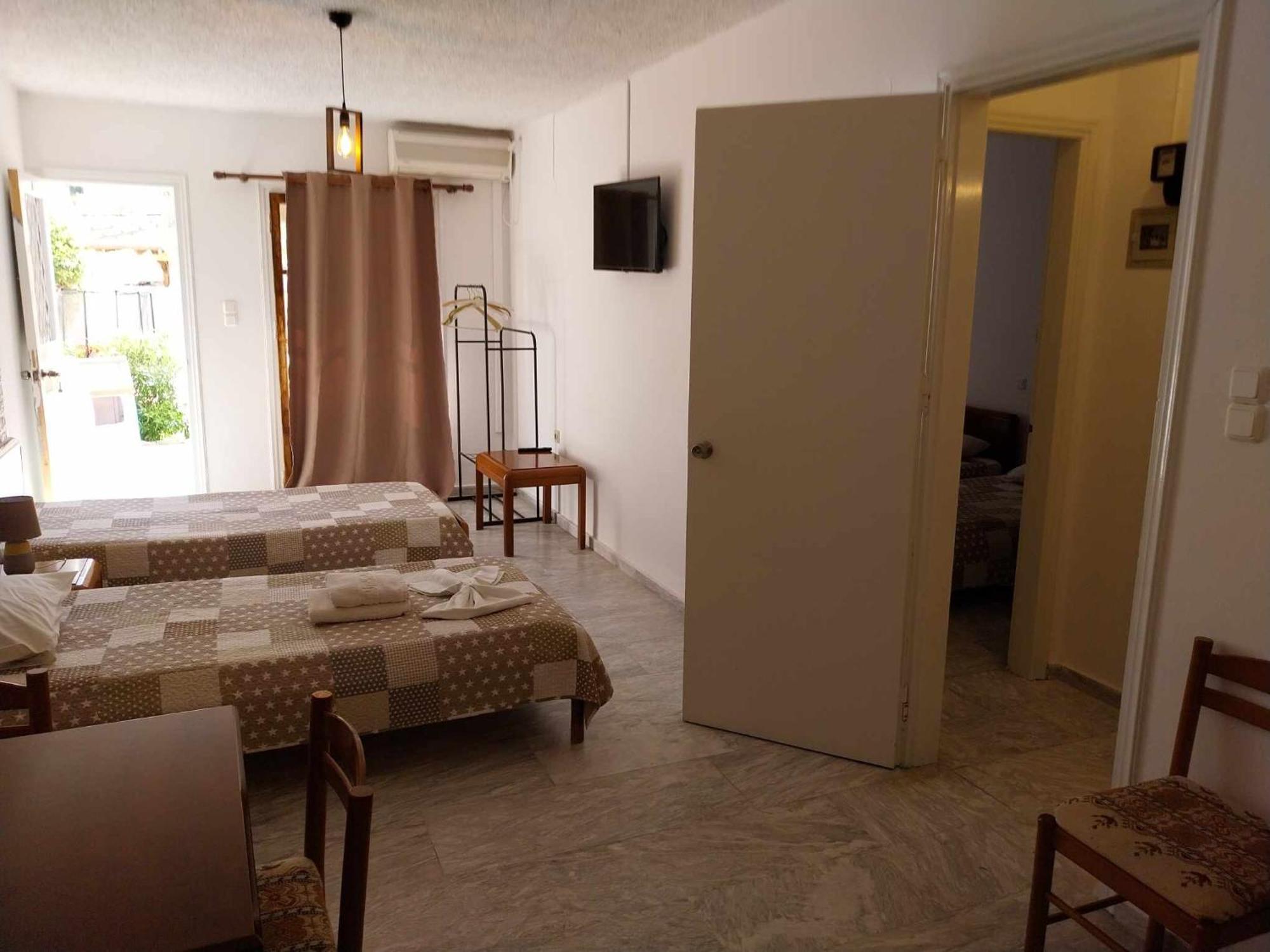 Katerina Apartments Kalymnos Town Екстер'єр фото
