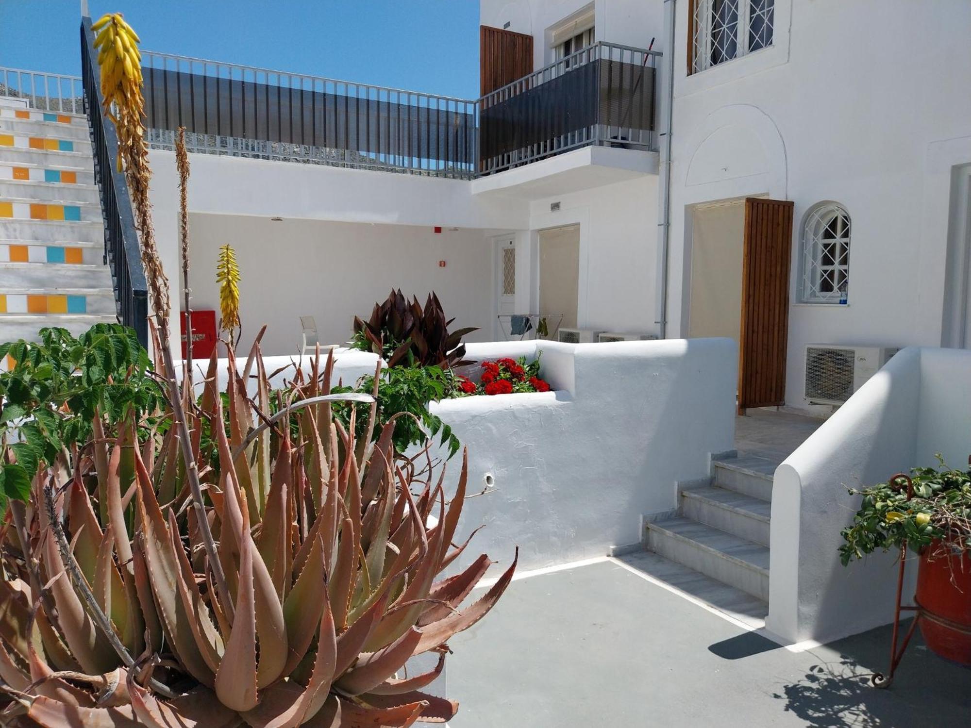 Katerina Apartments Kalymnos Town Екстер'єр фото